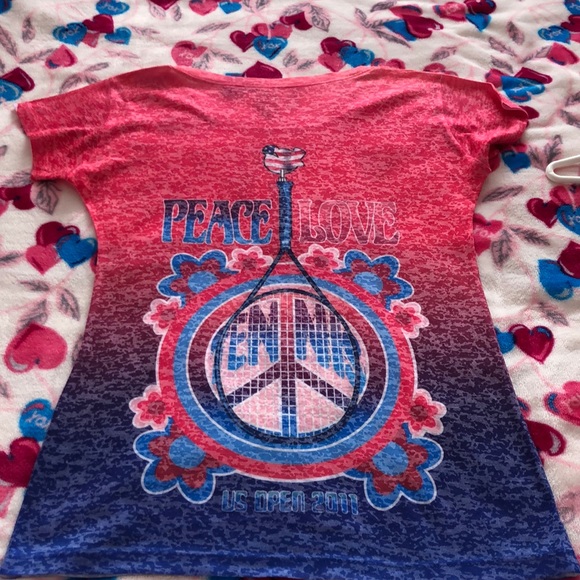 Peace T-Shirt - Picture 2 of 3